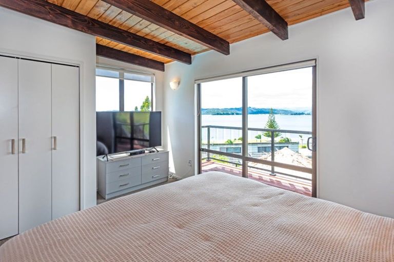 Photo of property in 9a Puriri Place, Whitianga, 3510