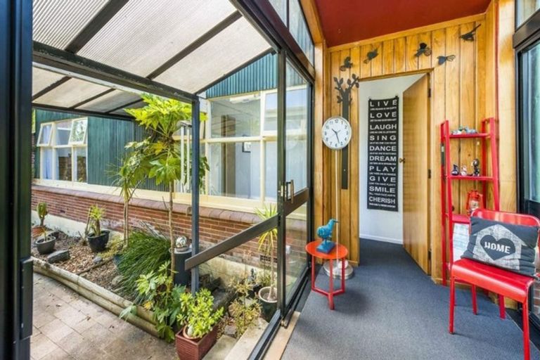 Photo of property in 78 Aberdeen Road, Campbells Bay, Auckland, 0620