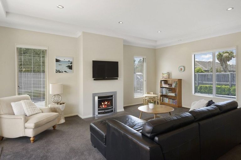 Photo of property in 3 Kinsella Crescent, Aidanfield, Christchurch, 8025