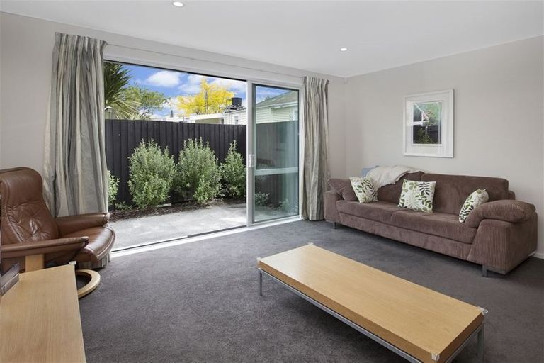 Photo of property in 3/24 Eversleigh Street, St Albans, Christchurch, 8014