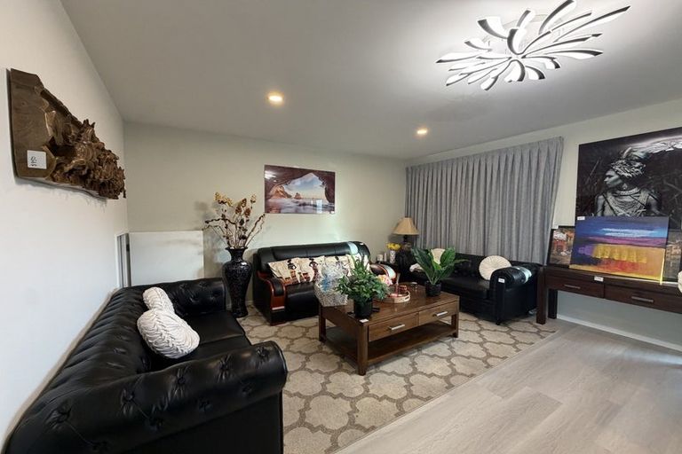 Photo of property in 85 Te Aparangi Road, Papakura, 2110
