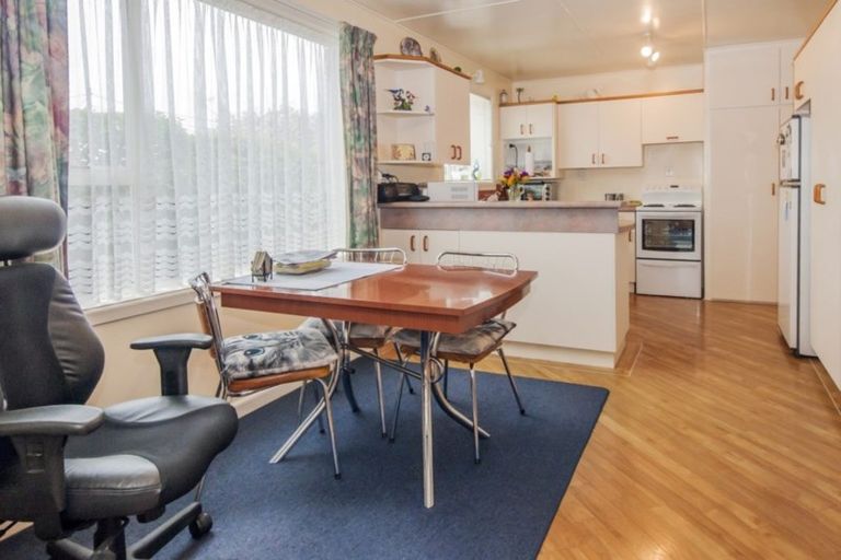 Photo of property in 21 Carston Street, Leeston, 7632