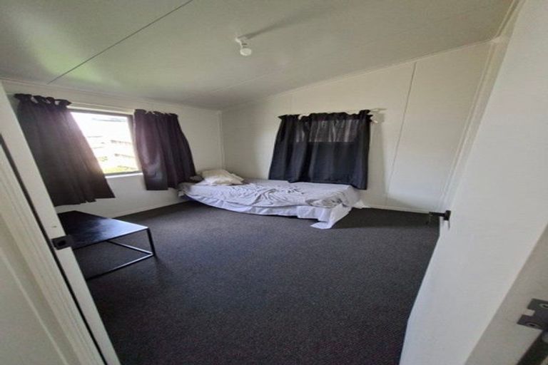Photo of property in 119a Champion Street, Cannons Creek, Porirua, 5024