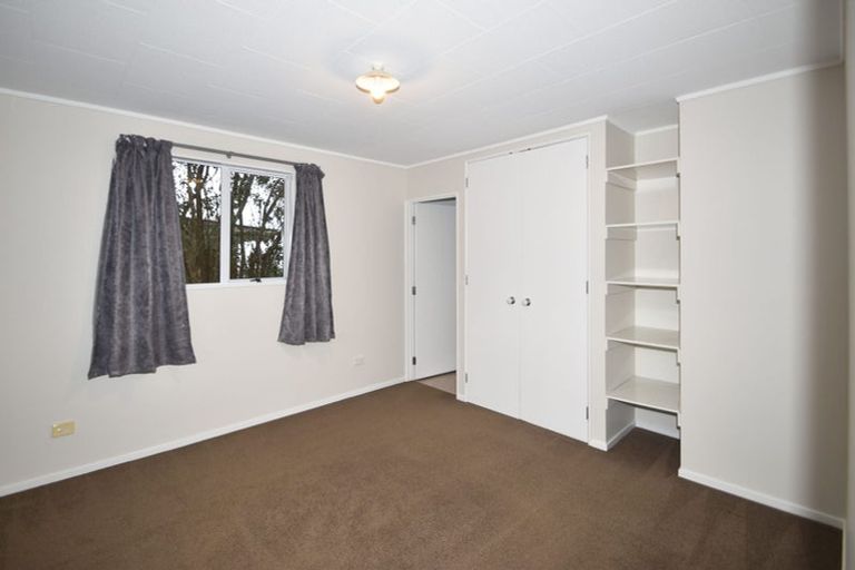 Photo of property in 2/2 Mcdowell Crescent, Hillcrest, Auckland, 0626