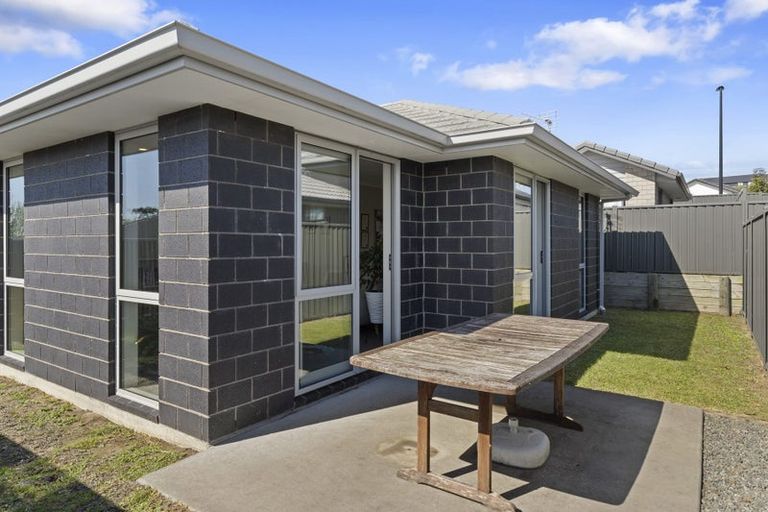 Photo of property in 70 Sentinel Avenue, Omokoroa, 3114
