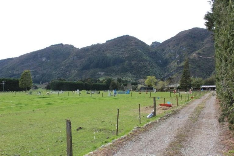 Photo of property in 383 East Takaka Road, East Takaka, Takaka, 7183
