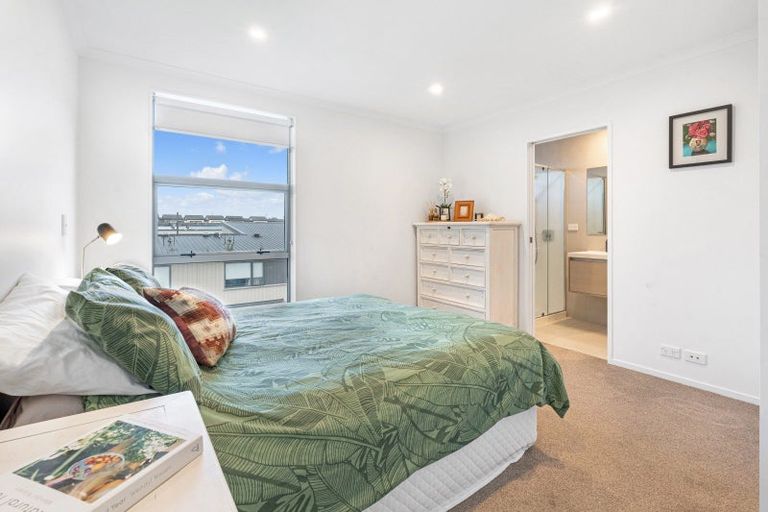 Photo of property in 33 Bonnette Road, Flat Bush, Auckland, 2019