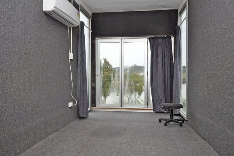 Photo of property in 185 North Road, Clevedon, Papakura, 2582