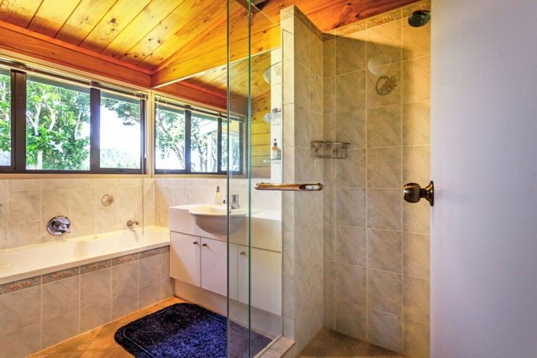 Photo of property in 444 Onemana Drive, Onemana, Whangamata, 3691