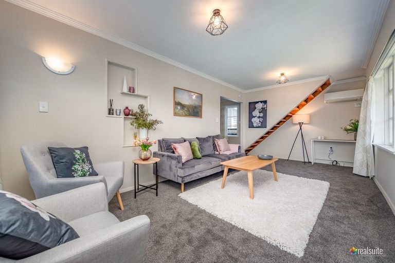 Photo of property in 79a Martin Street, Wallaceville, Upper Hutt, 5018