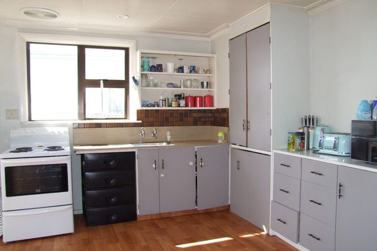 Photo of property in 7 Spenser Street, Milton, 9220