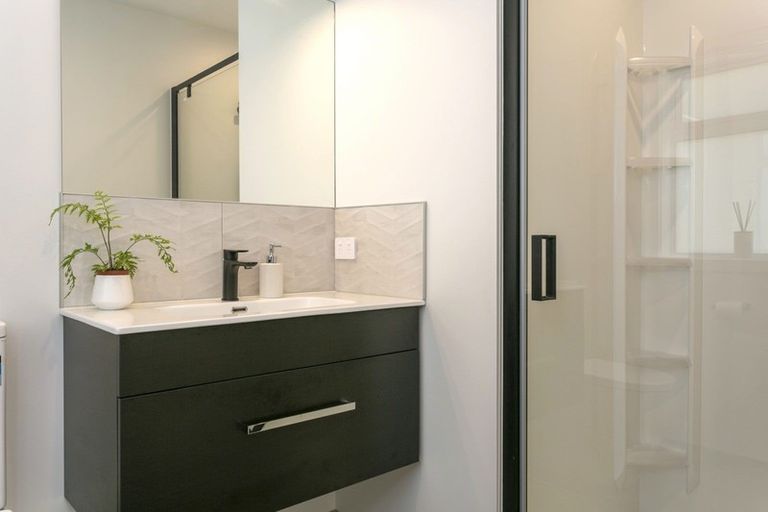 Photo of property in 9 Moa Lane, Richmond Heights, Taupo, 3330