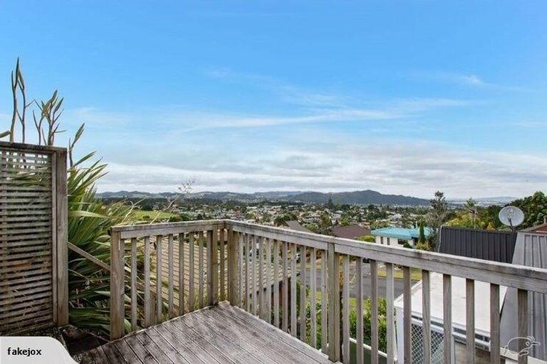 Photo of property in 212 Fairway Drive, Te Kamo, Whangarei, 0112