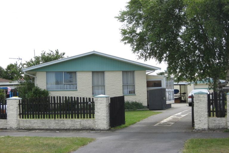 Photo of property in 19 Cob Crescent, Woolston, Christchurch, 8062