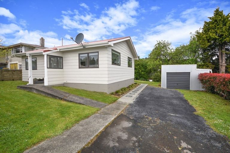 Photo of property in 5 Westland Street, Green Island, Dunedin, 9018