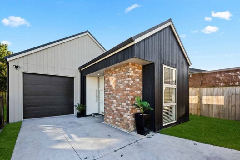 Photo of property in 8 Bentley Lane, Leamington, Cambridge, 3432