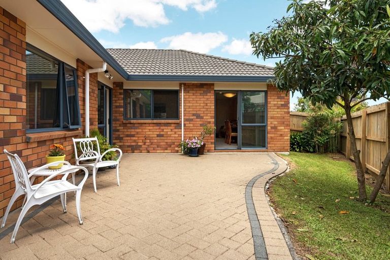 Photo of property in 33 Matarangi Road, East Tamaki, Auckland, 2013