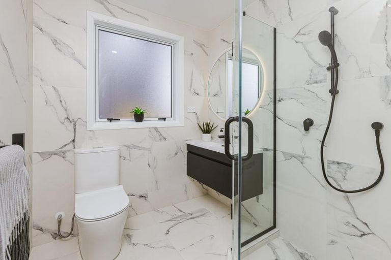 Photo of property in 30a Ferguson Street, Manurewa East, Auckland, 2102