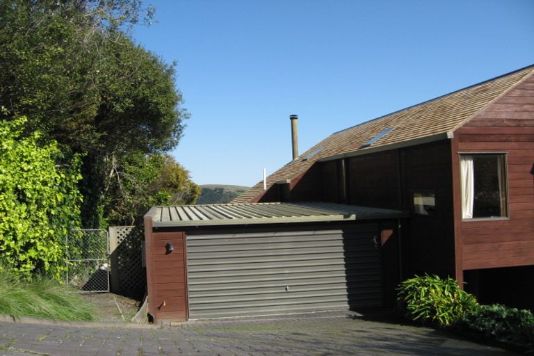 Photo of property in 2 Dannys Lane, Cashmere, Christchurch, 8022