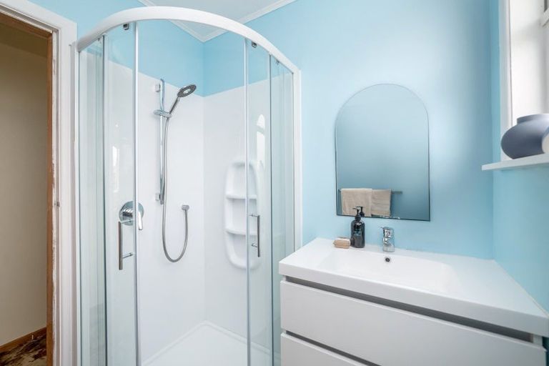 Photo of property in 3 Frederick Street, Carterton, 5713