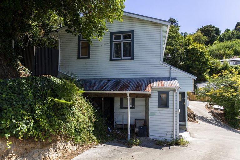 Photo of property in 12a Smale Terrace, Hospital Hill, Napier, 4110