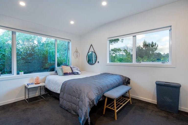 Photo of property in 40 Channel View Road, Campbells Bay, Auckland, 0630