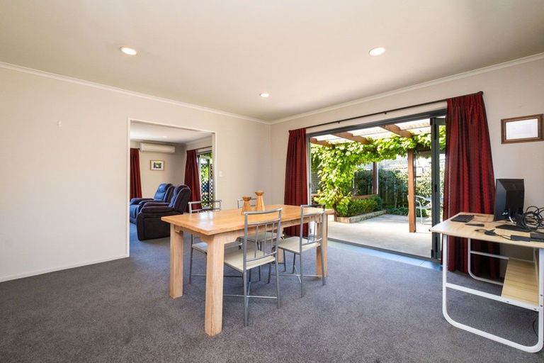 Photo of property in 11 Legorne Lane, Havelock North, 4130