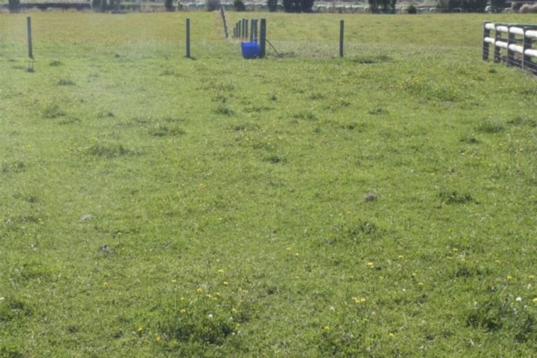 Photo of property in 66 Wilcox Road, Seaward Bush, Invercargill, 9871