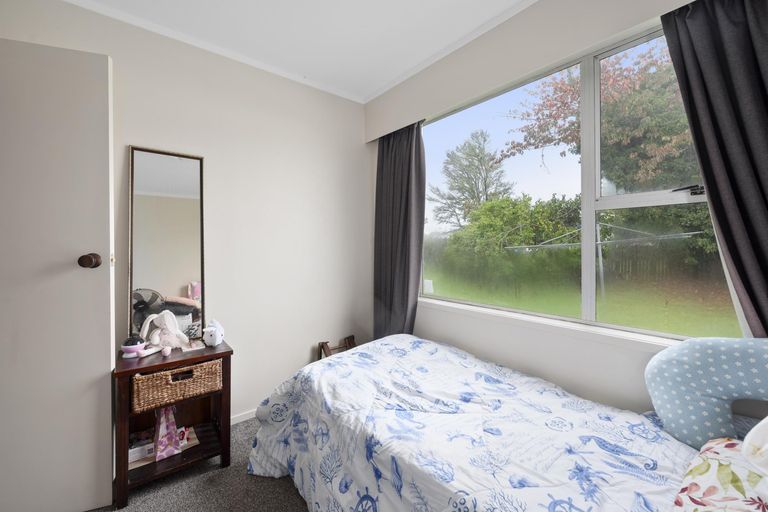 Photo of property in 18 Sequoia Crescent, Owhata, Rotorua, 3010