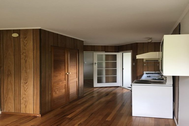 Photo of property in 65 Corunna Road, Milford, Auckland, 0620