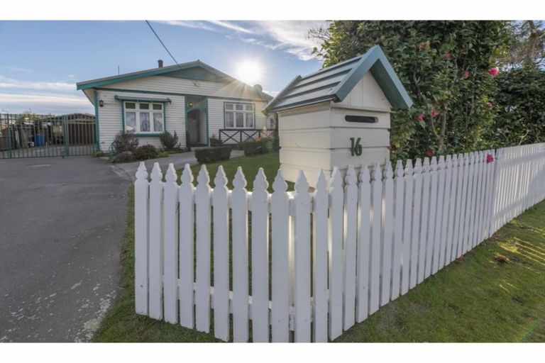 Photo of property in 16 Washbournes Road, Wigram, Christchurch, 8042