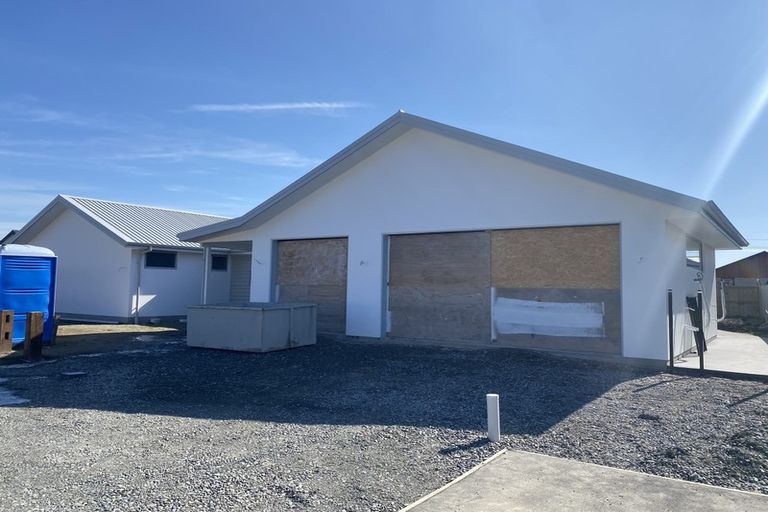 Photo of property in 8 Jag Way, Tinwald, Ashburton, 7700