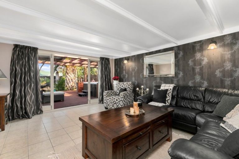 Photo of property in 429 Otumoetai Road, Otumoetai, Tauranga, 3110