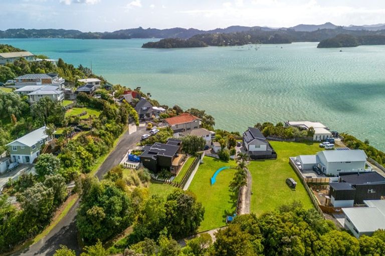 Photo of property in 18a Coutts Avenue, Paihia, 0200