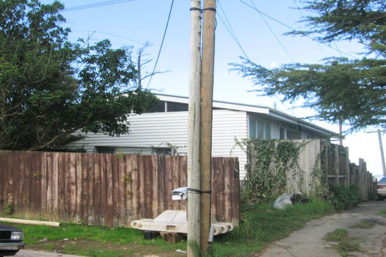 Photo of property in 30 Chorley Avenue, Massey, Auckland, 0614