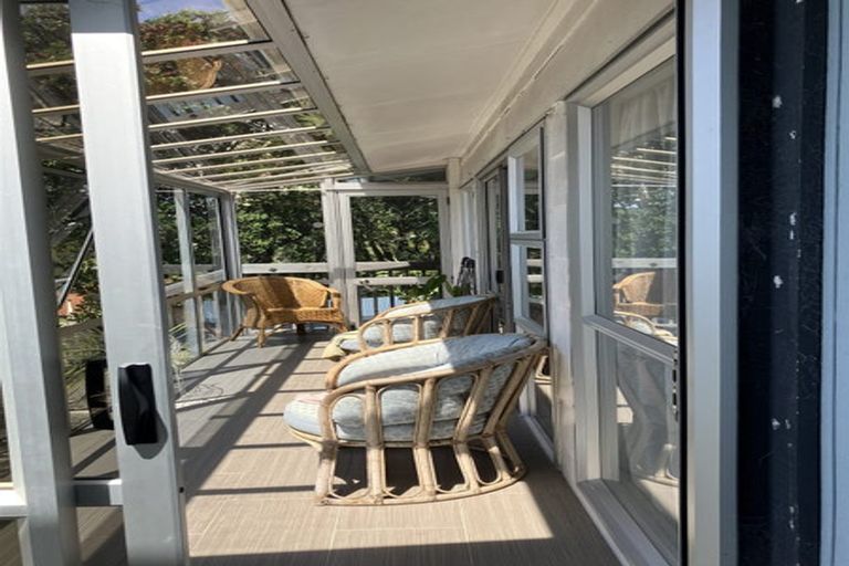 Photo of property in 43 Stratford Drive, Cable Bay, 0420