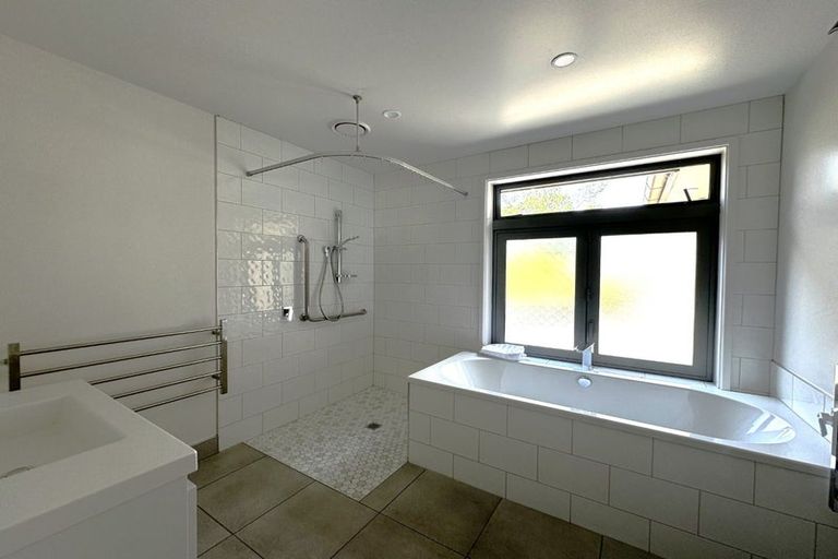 Photo of property in 34b Brighton Road, Green Island, Dunedin, 9018