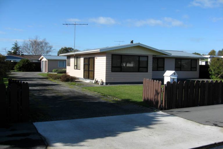 Photo of property in 7 East Street, Greytown, 5712