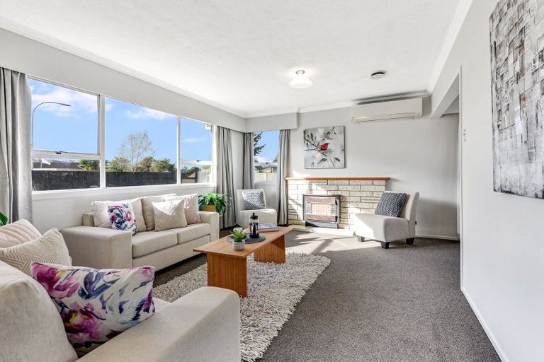 Photo of property in 44 Dalton Crescent, Dinsdale, Hamilton, 3204