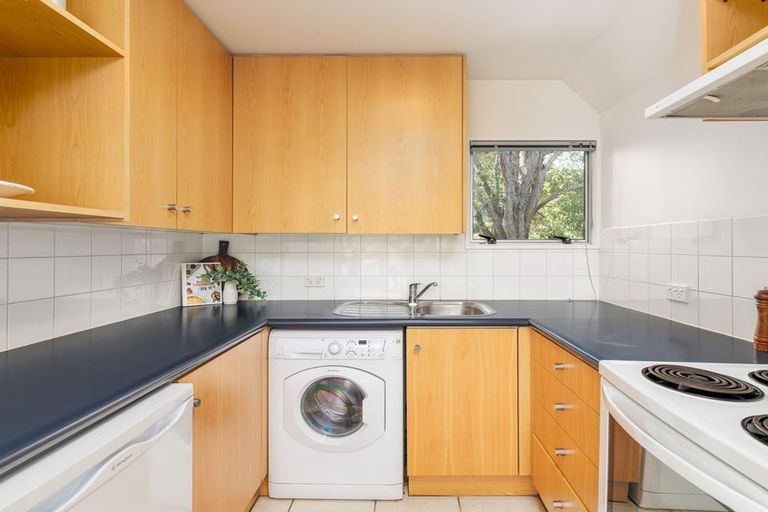Photo of property in 3/15 Peterborough Street, Christchurch Central, Christchurch, 8013