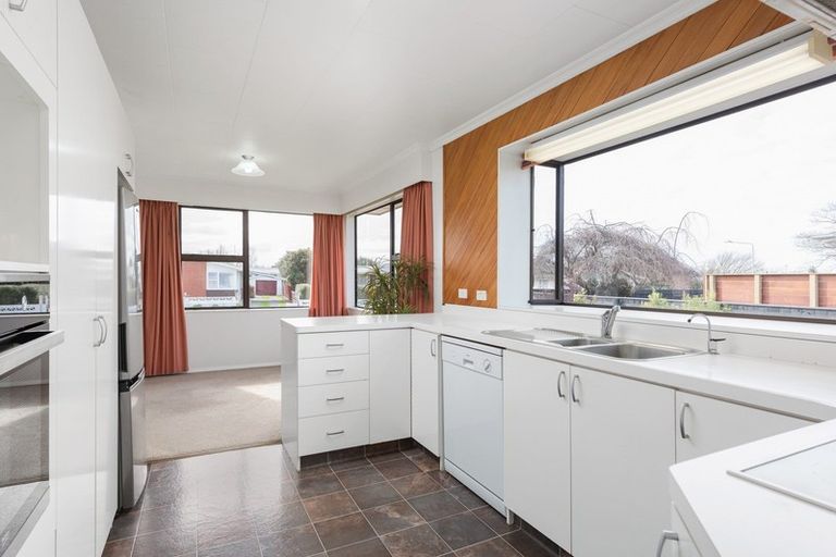 Photo of property in 4 Newbourne Crescent, Redwoodtown, Blenheim, 7201