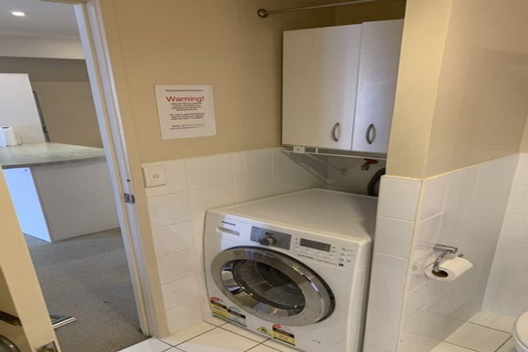 Photo of property in The Rennaissance, 2k/18 Ronwood Avenue, Manukau, Auckland, 2104