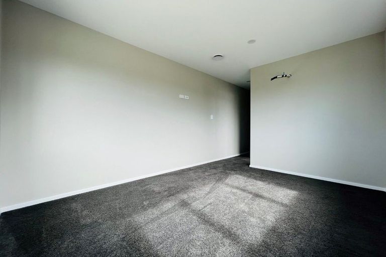 Photo of property in 135a Wallace Road, Papatoetoe, Auckland, 2025