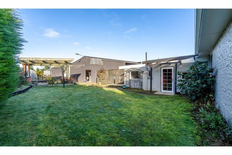 Photo of property in 165 Dunns Road, Otatara, Invercargill, 9879