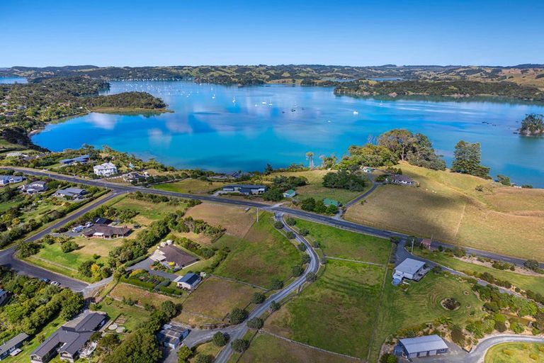 Photo of property in 2 East Street, Mahurangi East, Warkworth, 0982
