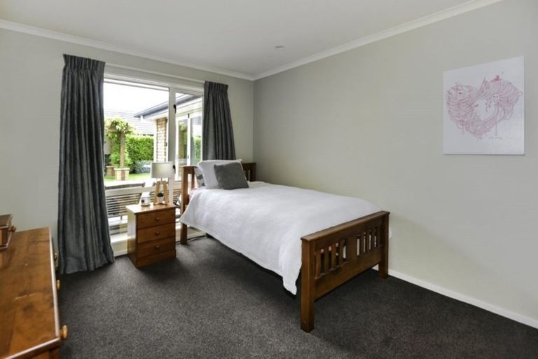 Photo of property in 12 Six Silvers Avenue, Halswell, Christchurch, 8025