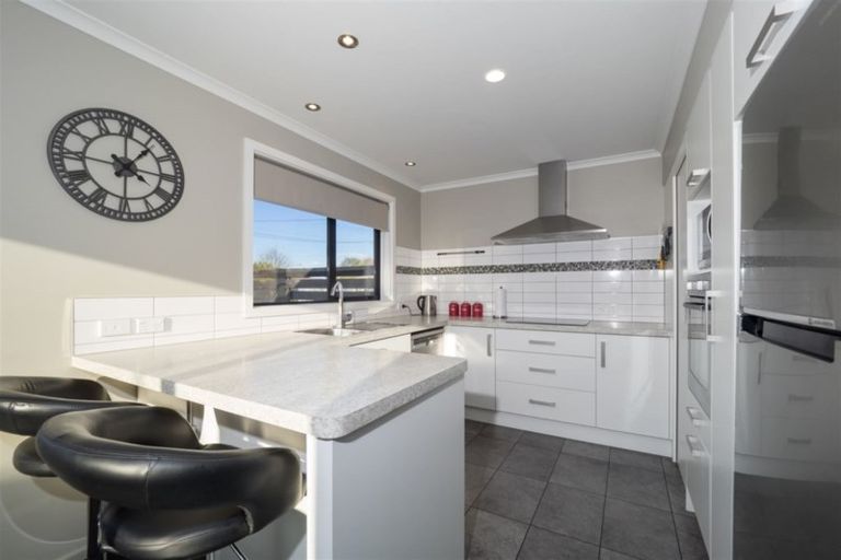 Photo of property in 16 Johnstone Street, Tinwald, Ashburton, 7700