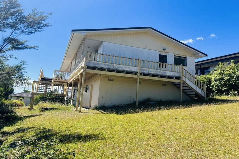 Photo of property in 94 Langana Avenue, Browns Bay, Auckland, 0630