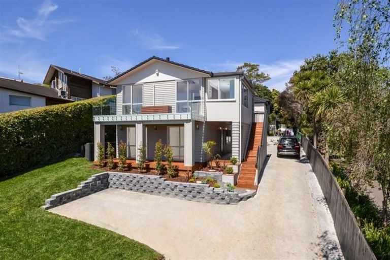 Photo of property in 58 Alton Avenue, Hillcrest, Auckland, 0627