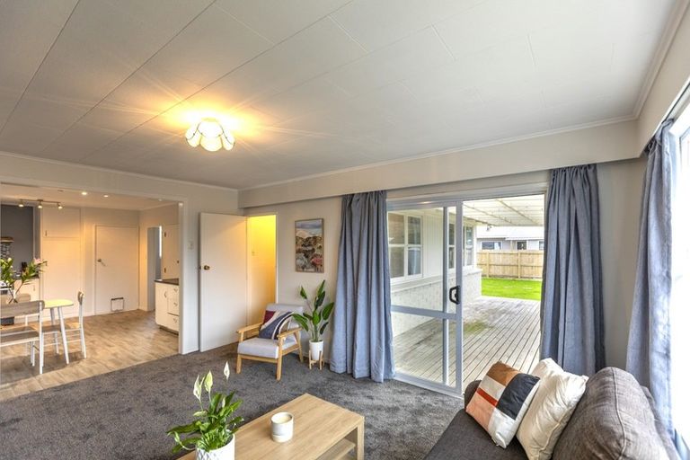 Photo of property in 7a Wordsworth Crescent, Maraenui, Napier, 4110
